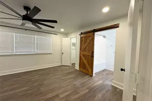 547 County Rd 949E, Alvin, TX 77511 - Photo 10