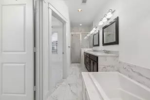 902 W 20th St, Houston, TX 77008 - Photo 14