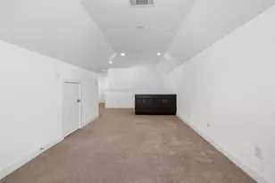 902 W 20th St, Houston, TX 77008 - Photo 18