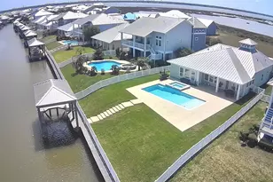 5313 Allen Cay Dr, Texas City, TX 77590 - Photo 2