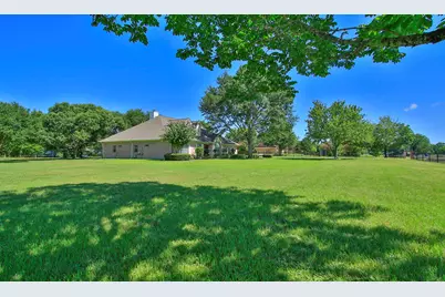 11461 Outpost Cove Drive, Willis, TX 77318 - Photo 6