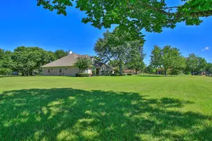 11461 Outpost Cove Dr, Willis, TX 77318 - Photo 6