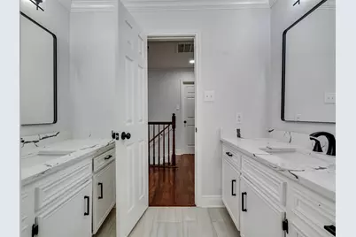 15703 Crestbrook Drive, Houston, TX 77059 - Photo 36