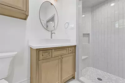 5439 Darling Street, Houston, TX 77007 - Photo 8