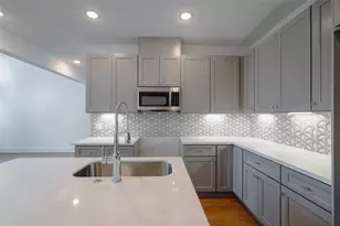 7609 Victory Reserve St, Houston, TX 77088 - Photo 12