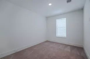 7609 Victory Reserve St, Houston, TX 77088 - Photo 22