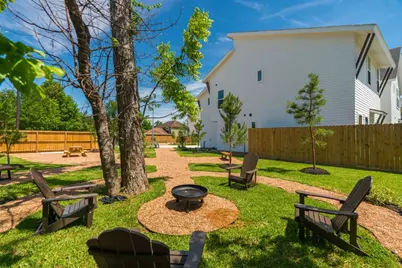 7609 Victory Reserve Street, Houston, TX 77088 - Photo 42