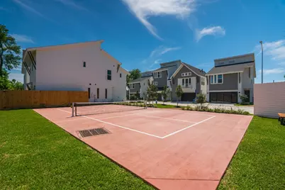 7609 Victory Reserve Street, Houston, TX 77088 - Photo 38