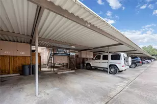 454 N Post Oak Ln, Houston, TX 77024 - Photo 16