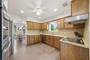 6134 Rena St, Houston, TX 77092 - Photo 14