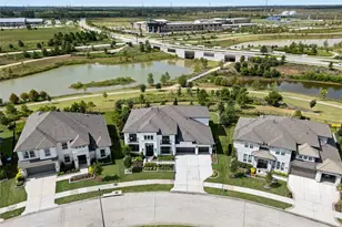 10703 Monarch Butterfly Dr, Cypress, TX 77433 - Photo 30