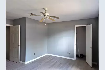 8006 White Swan Drive, Humble, TX 77396 - Photo 12