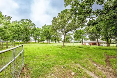 218 Rosenwall Road, Huntsville, TX 77320 - Photo 12