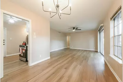2824 Briarhurst Drive #24, Houston, TX 77057 - Photo 2
