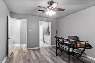 57 Hideaway Dr, Friendswood, TX 77546 - Photo 20