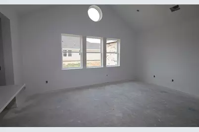 213 Dunovant Drive, Sealy, TX 77474 - Photo 4