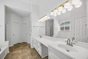 1207 Ellcreek Ct, Sugar Land, TX 77479 - Photo 14