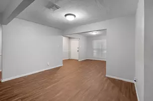 2102 Oak Shores Dr, Houston, TX 77339 - Photo 12
