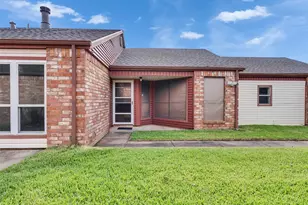 13106 Worthington St, Sugar Land, TX 77478 - Photo 12