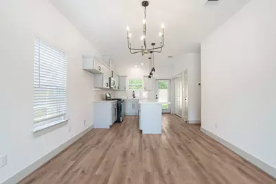 9913 Dipping Woods Street, Houston, TX 77076 - Photo 2