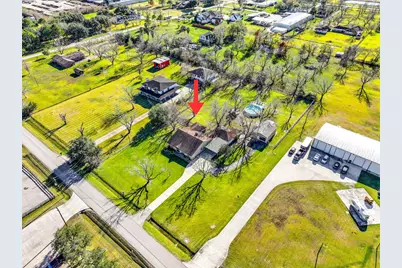 18120 County Road 127, Pearland, TX 77581 - Photo 1