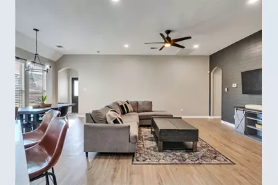 16022 Coco Shores Court, Houston, TX 77044 - Photo 10