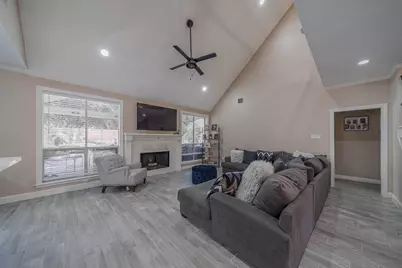 3119 Scenic Elm Street, Houston, TX 77059 - Photo 16