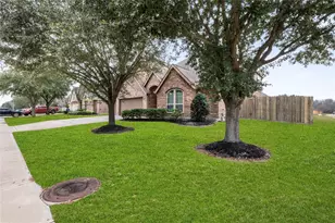 5335 Stoneridge Ct, Rosenberg, TX 77471 - Photo 2
