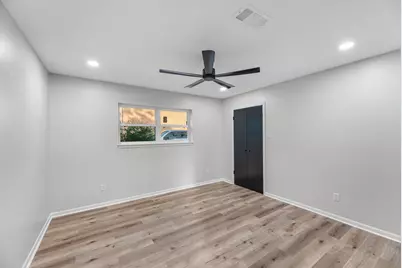 213 Westview Drive, Sealy, TX 77474 - Photo 30