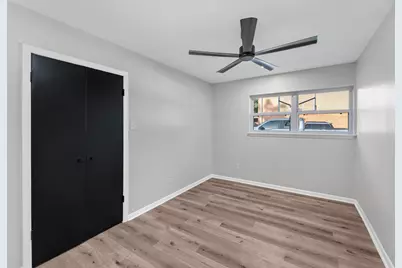 213 Westview Drive, Sealy, TX 77474 - Photo 20