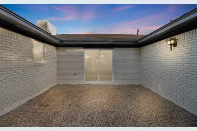 213 Westview Drive, Sealy, TX 77474 - Photo 34