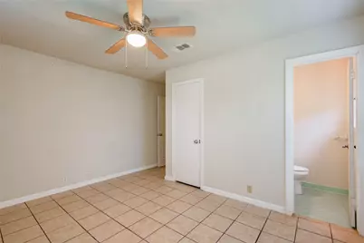 9526 Balsam Lane, Houston, TX 77078 - Photo 14