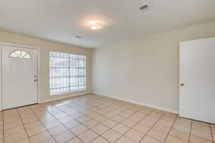 9526 Balsam Ln, Houston, TX 77078 - Photo 8