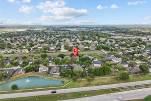 323 Colony Creek Dr, Dickinson, TX 77539 - Photo 42