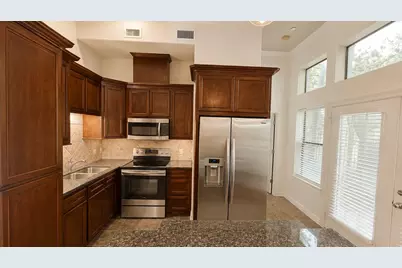 4402 Lillian Street #1, Houston, TX 77007 - Photo 8