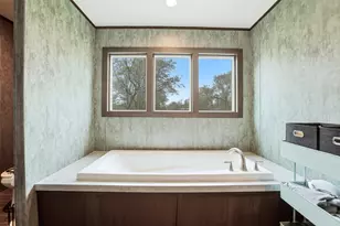 365 Co Rd 4017, Dayton, TX 77535 - Photo 34