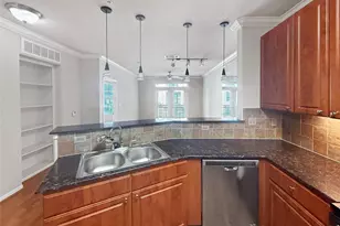 1711 Old Spanish Trl, Houston, TX 77054 - Photo 8