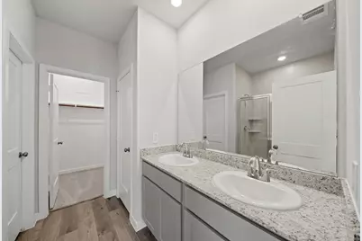 317 Bennett Street, Angleton, TX 77515 - Photo 8