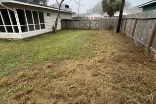 118 Tarpon Ave, Galveston, TX 77550 - Photo 24