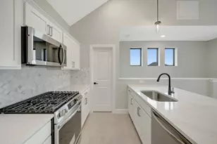 12203 Canal Vw Blvd, Mont Belvieu, TX 77523 - Photo 44