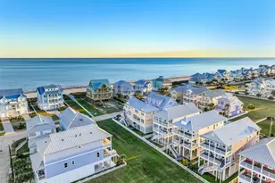 3839 Periwinkle, Galveston, TX 77554 - Photo 4