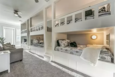 3839 Periwinkle, Galveston, TX 77554 - Photo 38