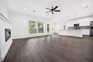 229 Blue Hill Dr, Montgomery, TX 77356 - Photo 6