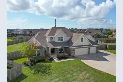 9642 Keeneland Circle, Mont Belvieu, TX 77523 - Photo 1