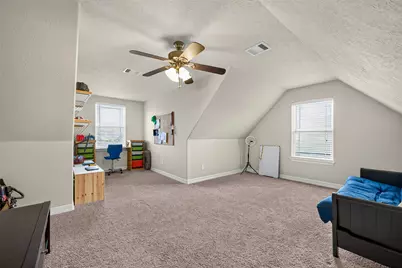 9642 Keeneland Circle, Mont Belvieu, TX 77523 - Photo 28