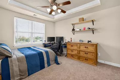 9642 Keeneland Circle, Mont Belvieu, TX 77523 - Photo 34