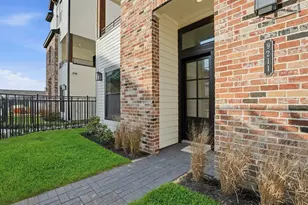 9207 Ft George St, Houston, TX 77063 - Photo 8