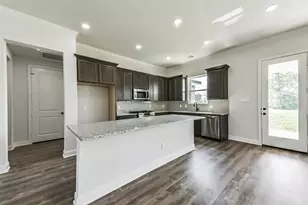 6427 Tomahawk Dr, Baytown, TX 77523 - Photo 8
