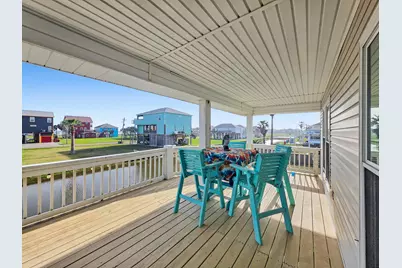 2946 Laguna Drive, Crystal Beach, TX 77650 - Photo 6