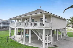 2946 Laguna Dr, Crystal Beach, TX 77650 - Photo 44